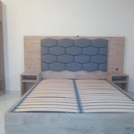 Aparthotel Rodavgi 3*