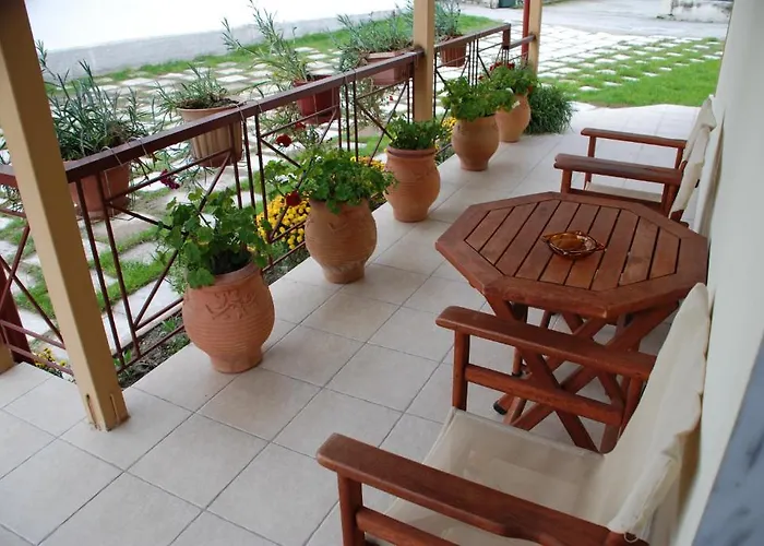 Rodavgi 3* Káto Loutrákion